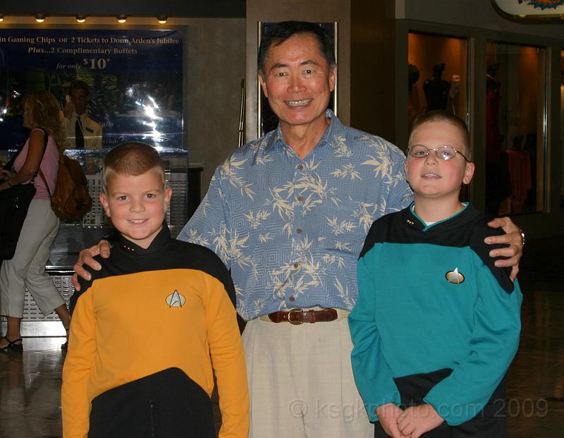 IMG_7855.jpg - A chance meeting in the Hilton Lobby, Joshua, George Takei (TOS "Sulu") and Paul. Nice guy...